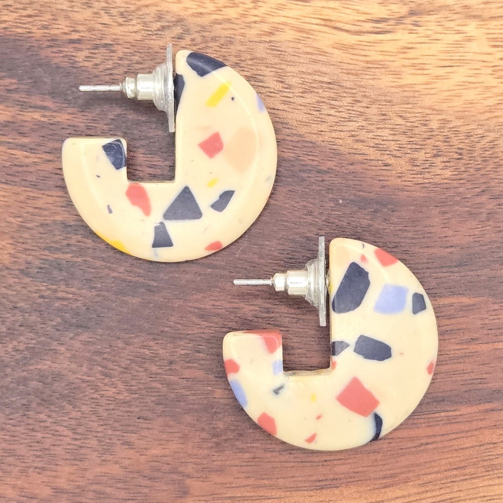 Cream Terrazzo Style Stone Resin Hoop Earrings Colorful Confetti C-Shape Studs
